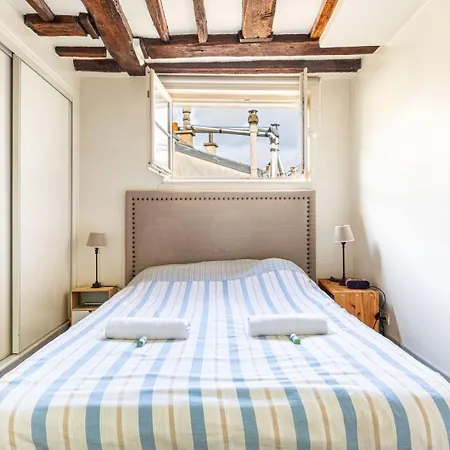 Guestready - Chic Haven Near Notre-dame شقة