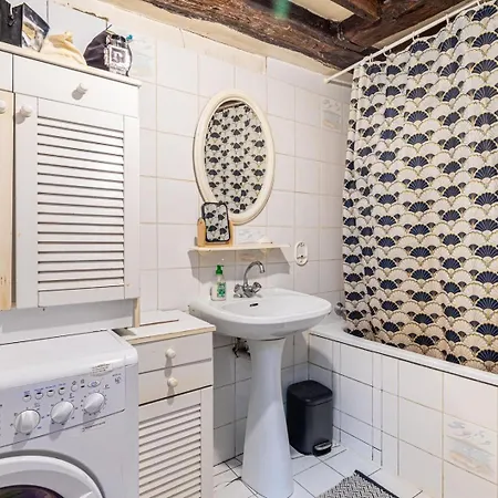 Guestready - Chic Haven Near Notre-dame * باريس